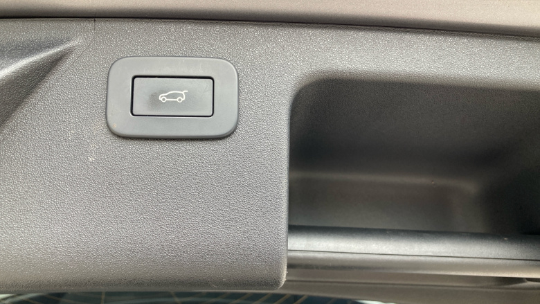 Land Rover Discovery Sport 2.0 D200 Dynamic HSE 5dr Auto [7 Seat] Diesel Station Wagon